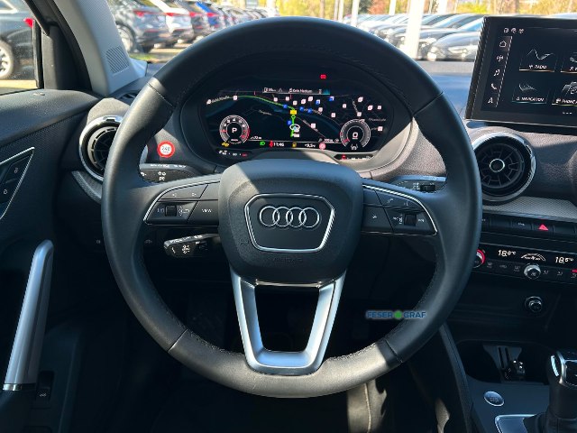 Audi Q2 S-Line 35 TFSI S-tronic, 110kW, A7, 5d.