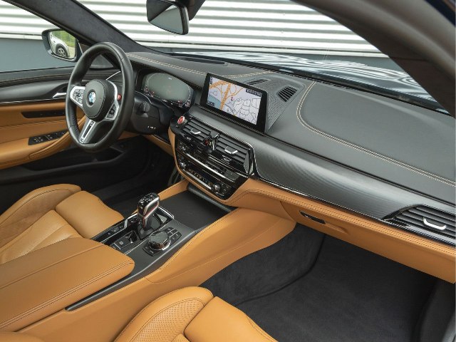 BMW M5 4.4 V8 xDrive, 441kW, A8, 5d.