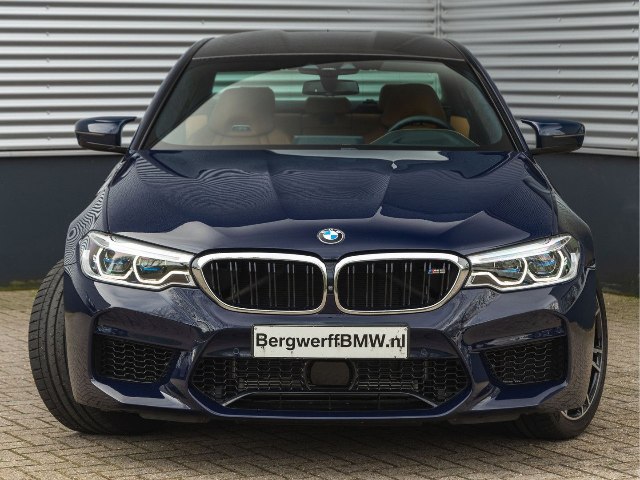 BMW M5 4.4 V8 xDrive, 441kW, A8, 5d.