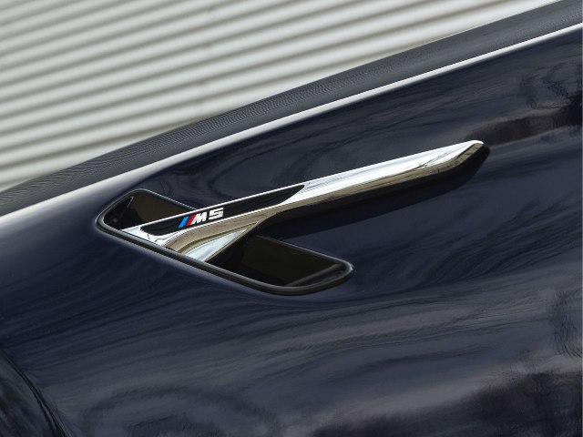 BMW M5 4.4 V8 xDrive, 441kW, A8, 5d.